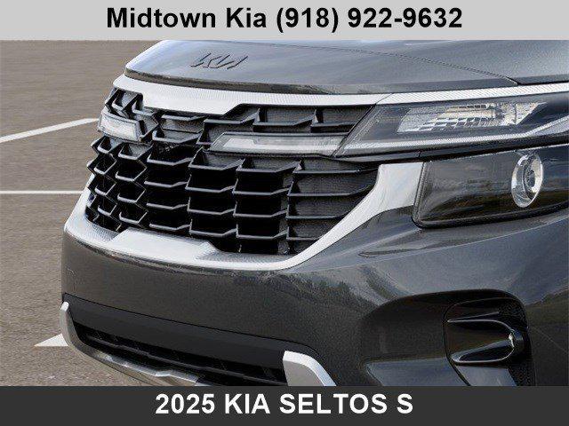 new 2025 Kia Seltos car, priced at $25,490