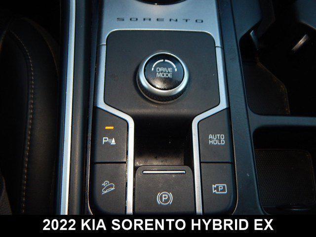 used 2022 Kia Sorento Hybrid car, priced at $24,692