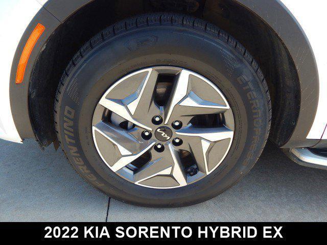 used 2022 Kia Sorento Hybrid car, priced at $24,692