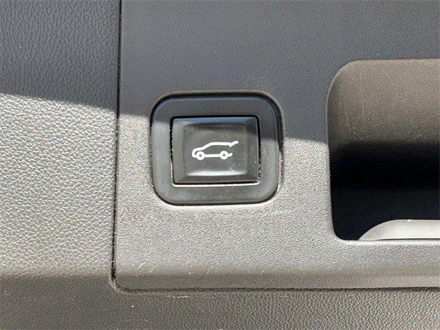 used 2017 Cadillac XT5 car, priced at $12,435