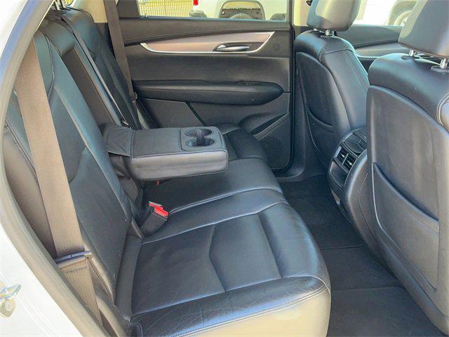 used 2017 Cadillac XT5 car, priced at $12,435