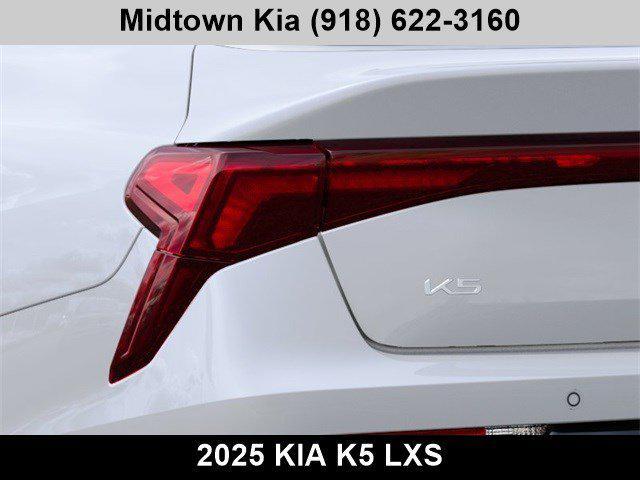 new 2025 Kia K5 car, priced at $29,360