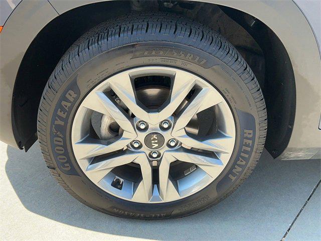 used 2021 Kia Seltos car, priced at $14,811