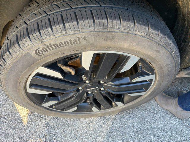 used 2024 Kia Telluride car, priced at $36,745