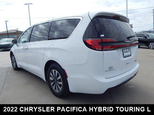 used 2022 Chrysler Pacifica Hybrid car, priced at $29,976