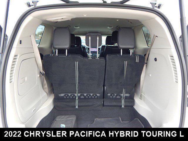 used 2022 Chrysler Pacifica Hybrid car, priced at $29,976
