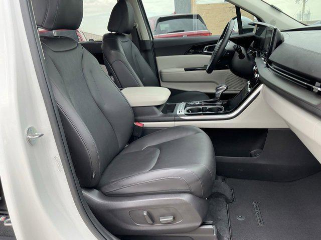 used 2024 Kia Carnival car, priced at $37,319