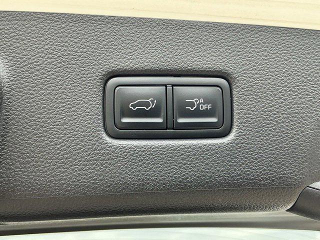 used 2024 Kia Carnival car, priced at $37,319