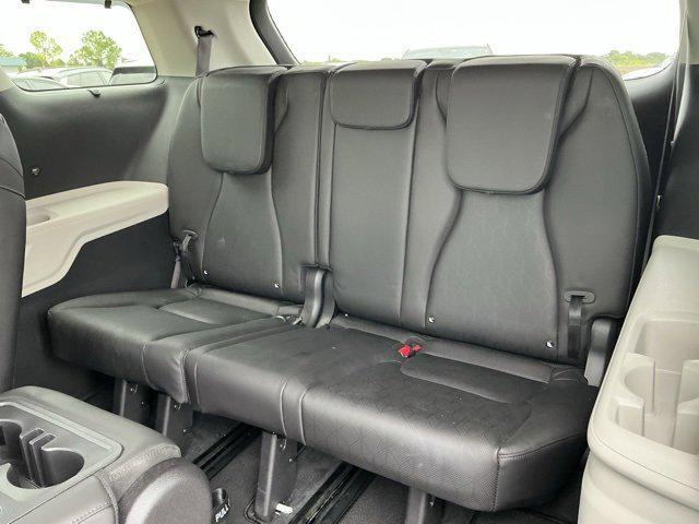 used 2024 Kia Carnival car, priced at $37,319