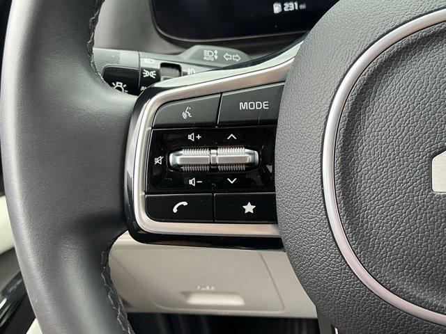used 2024 Kia Carnival car, priced at $37,319