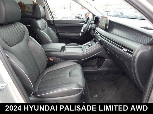 used 2024 Hyundai Palisade car, priced at $40,285