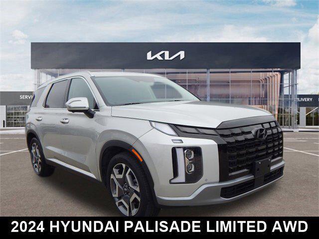 used 2024 Hyundai Palisade car, priced at $40,285