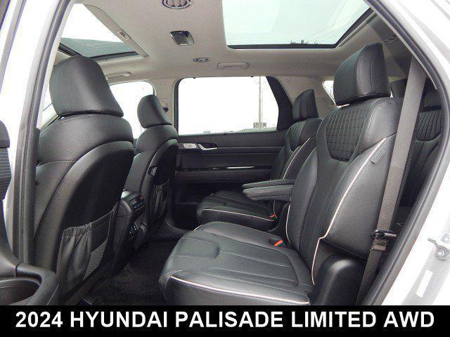 used 2024 Hyundai Palisade car, priced at $40,285