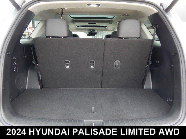 used 2024 Hyundai Palisade car, priced at $40,285