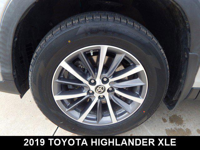 used 2019 Toyota Highlander car, priced at $20,876