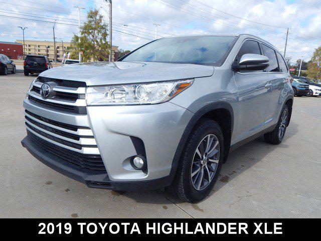 used 2019 Toyota Highlander car, priced at $20,876