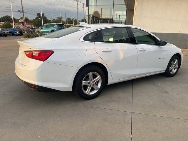 used 2024 Chevrolet Malibu car, priced at $19,757