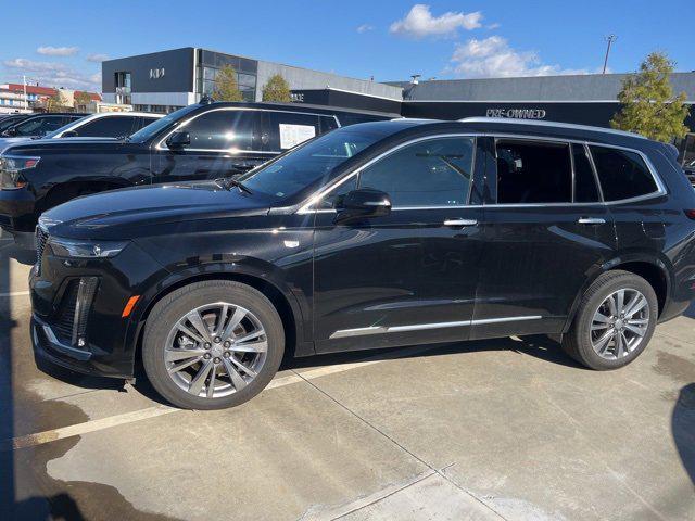 used 2024 Cadillac XT6 car, priced at $49,932