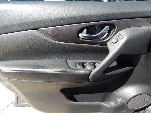 used 2018 Nissan Rogue car, priced at $10,715