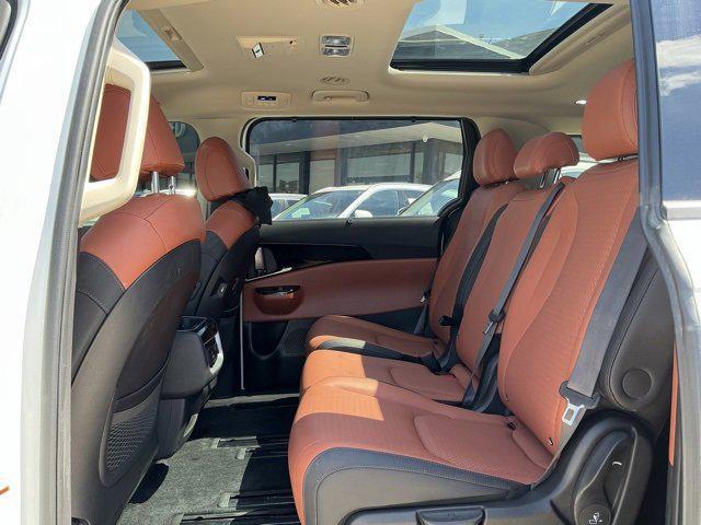 used 2024 Kia Carnival car, priced at $39,722