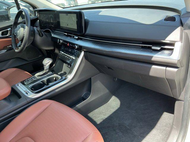 used 2024 Kia Carnival car, priced at $39,722