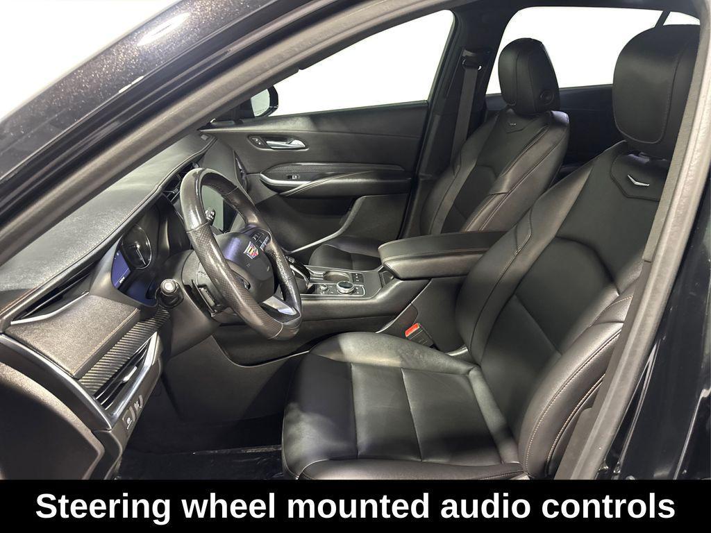 used 2020 Cadillac XT4 car, priced at $20,888