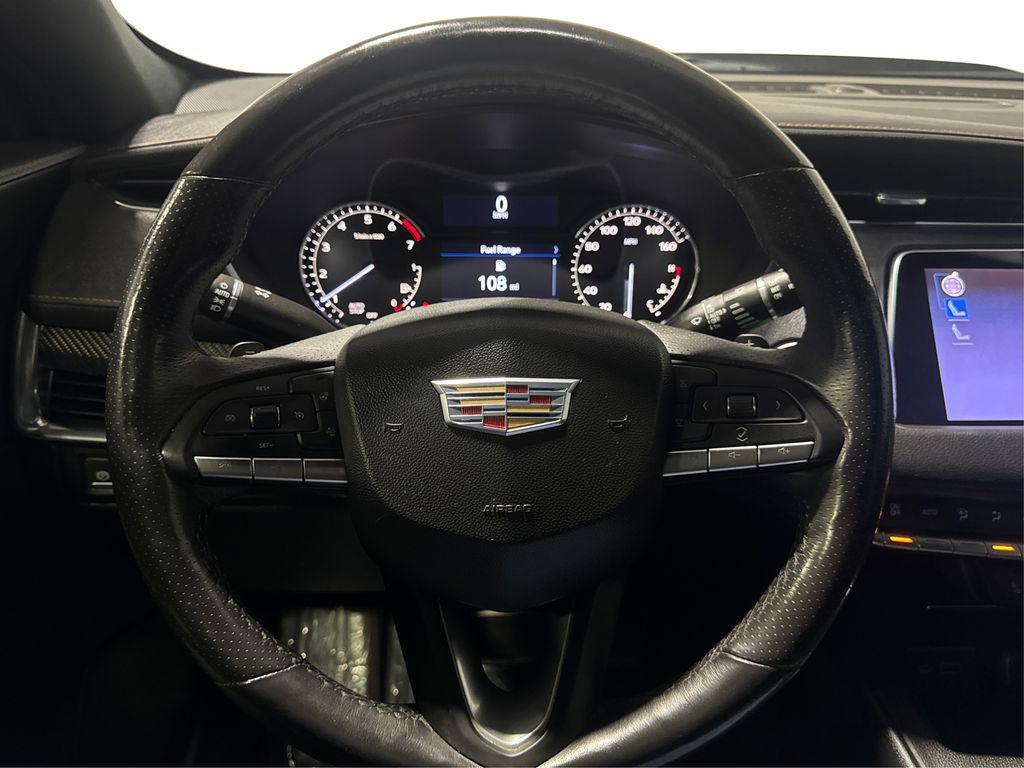 used 2020 Cadillac XT4 car, priced at $22,888