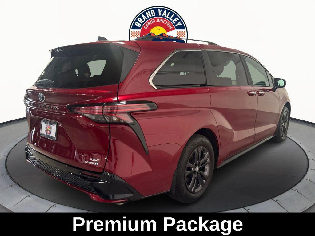 used 2024 Toyota Sienna car, priced at $55,988