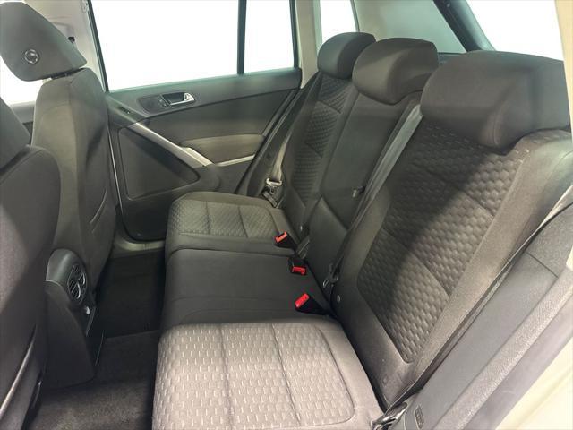 used 2009 Volkswagen Tiguan car, priced at $9,788