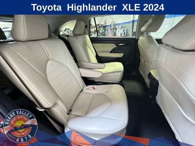 used 2024 Toyota Highlander car, priced at $44,388