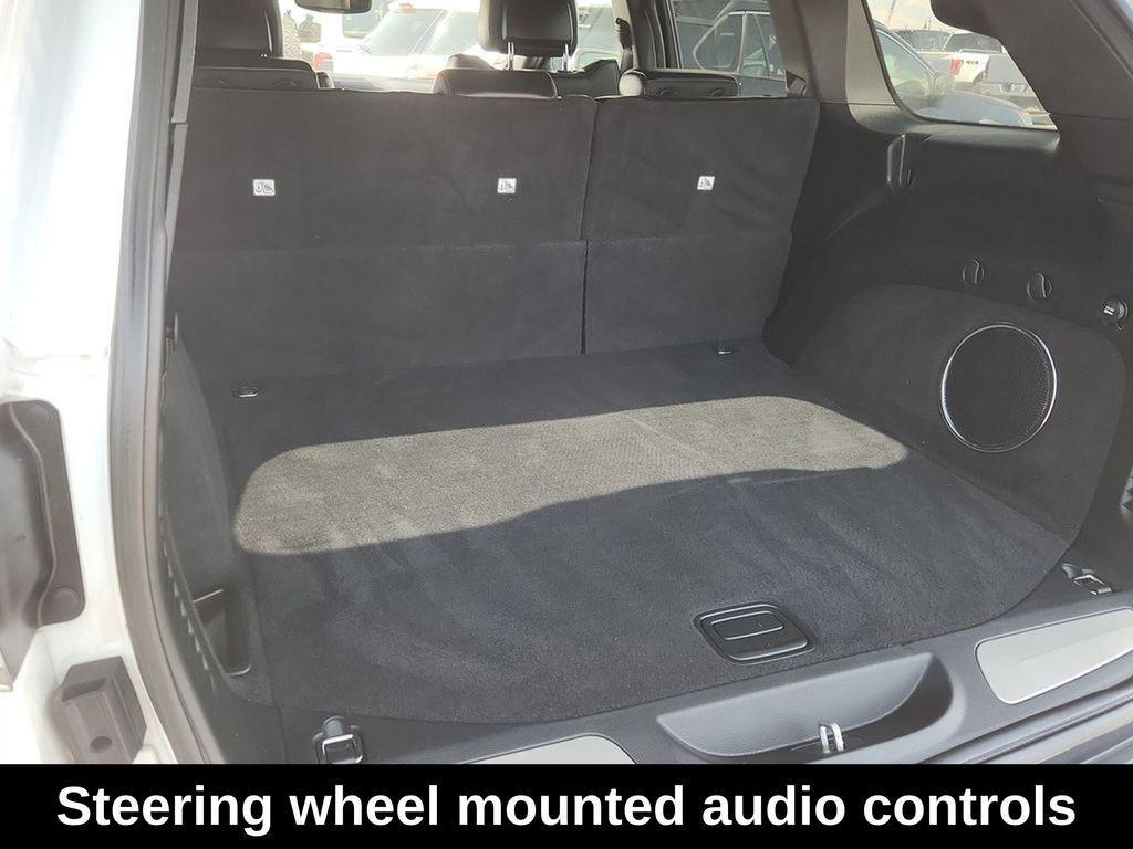 used 2019 Jeep Grand Cherokee car, priced at $27,988