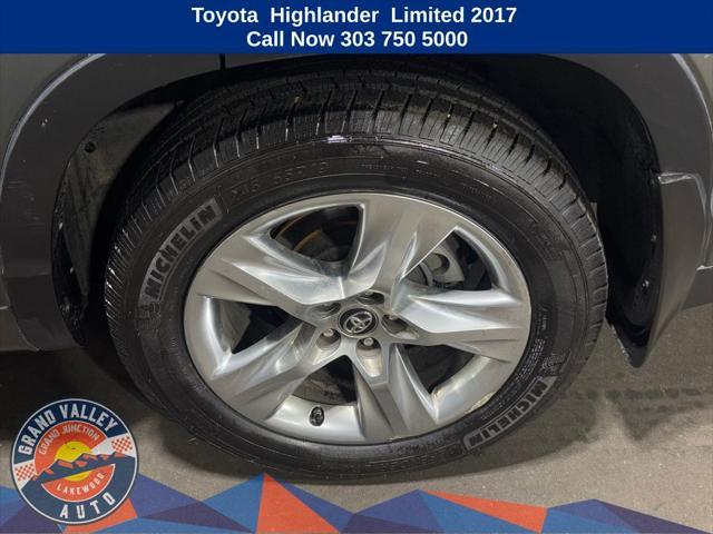 used 2017 Toyota Highlander car, priced at $25,988