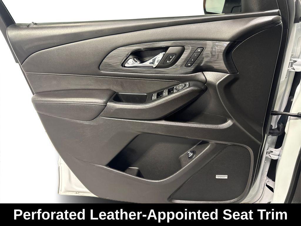 used 2023 Chevrolet Traverse car, priced at $42,500