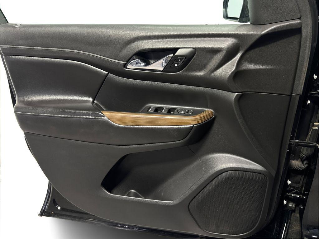 used 2019 GMC Acadia car, priced at $16,988