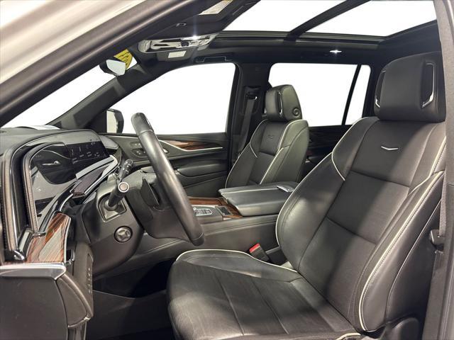 used 2023 Cadillac Escalade ESV car, priced at $69,888