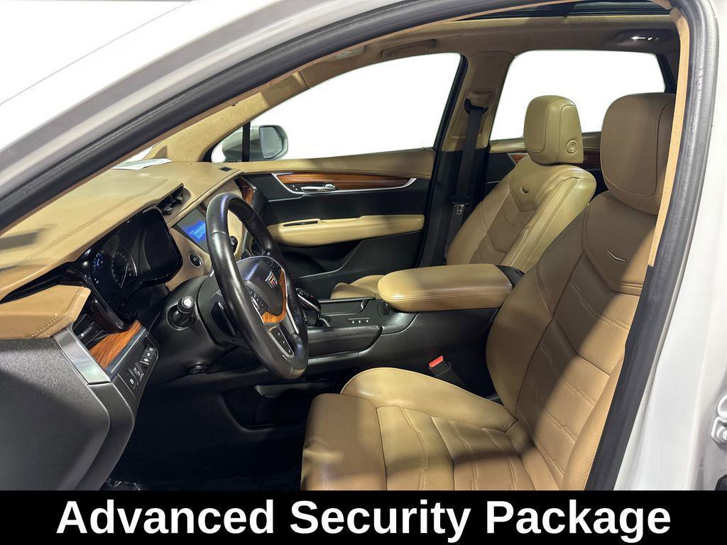 used 2017 Cadillac XT5 car
