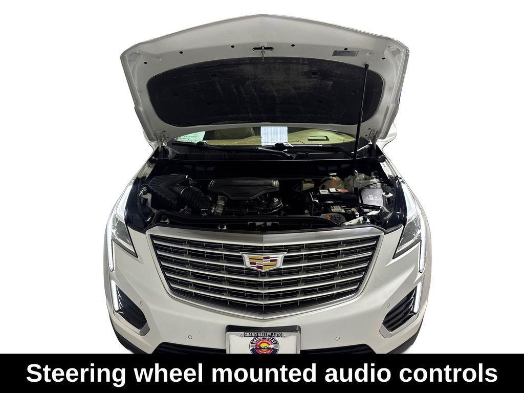 used 2017 Cadillac XT5 car