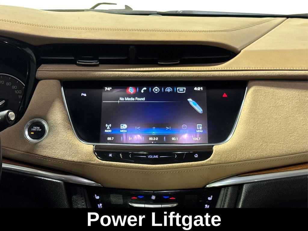 used 2017 Cadillac XT5 car