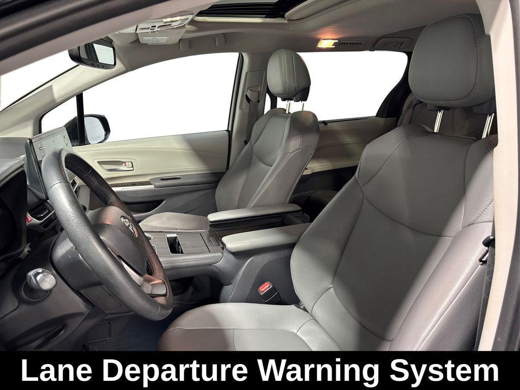 used 2023 Toyota Sienna car, priced at $40,988