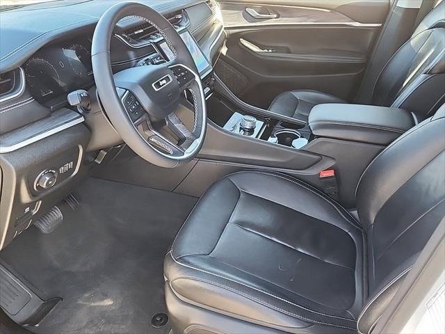 used 2023 Jeep Grand Cherokee car, priced at $32,988