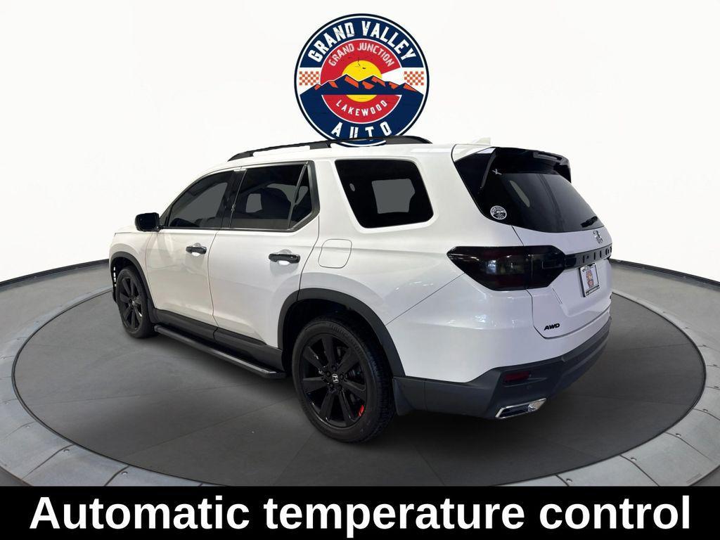 used 2025 Honda Pilot car, priced at $47,500