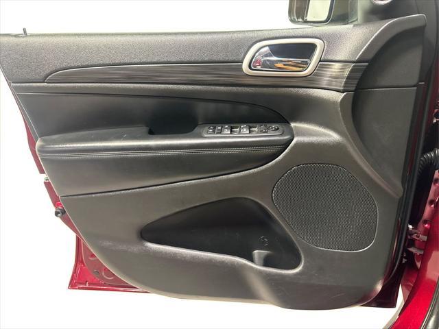 used 2022 Jeep Grand Cherokee car, priced at $22,988