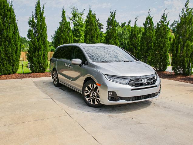 new 2025 Honda Odyssey car, priced at $52,630