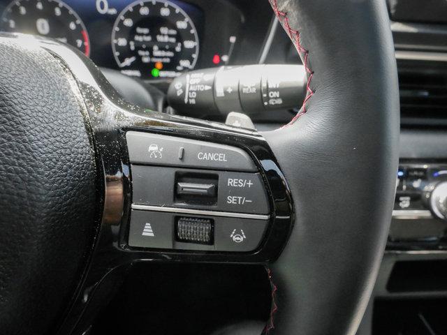 used 2025 Honda Pilot car, priced at $52,374