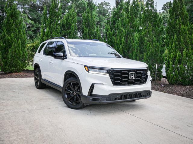 used 2025 Honda Pilot car, priced at $52,374