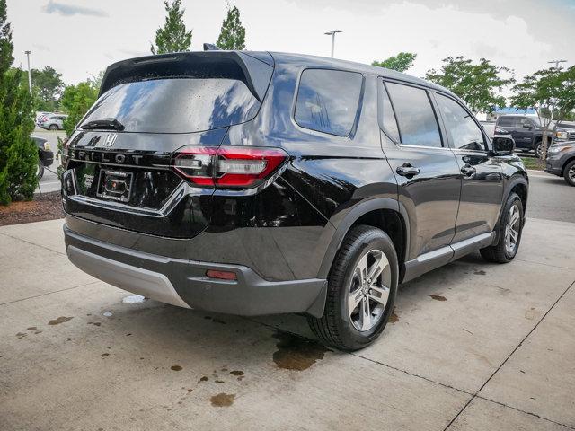 new 2025 Honda Pilot car, priced at $47,425