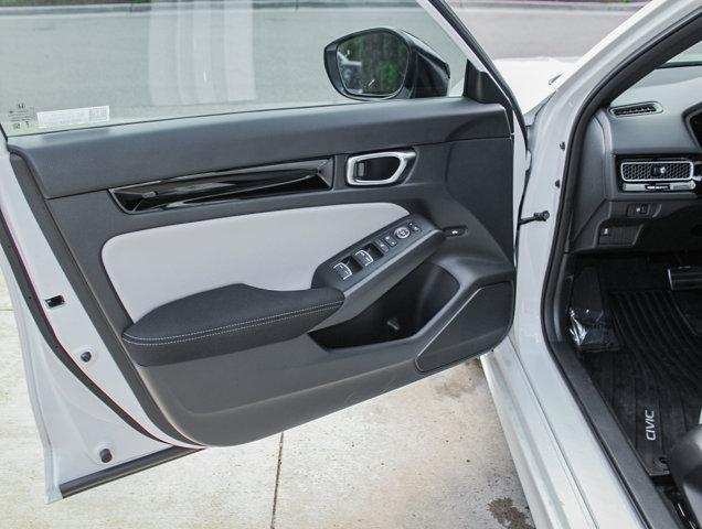 new 2025 Honda Civic Hybrid car, priced at $30,555