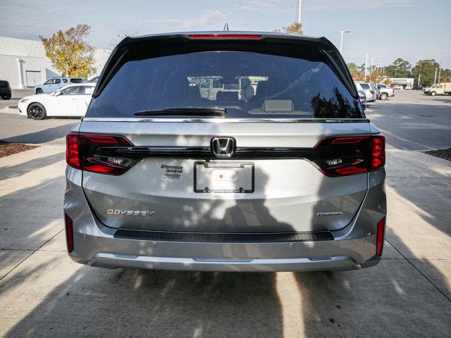 new 2025 Honda Odyssey car, priced at $48,005