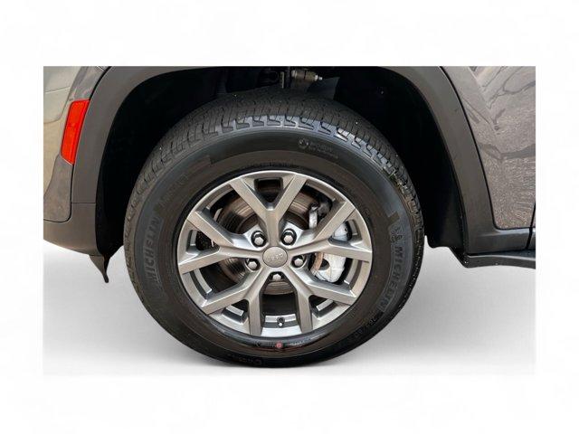used 2022 Jeep Grand Cherokee car