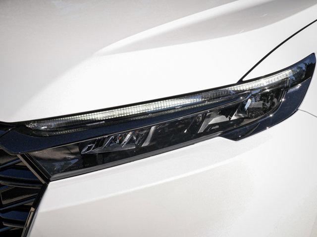 new 2026 Honda CR-V Hybrid car, priced at $40,630